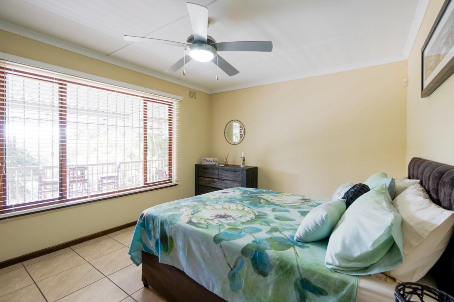 4 Bedroom Property for Sale in Amanzimtoti KwaZulu-Natal