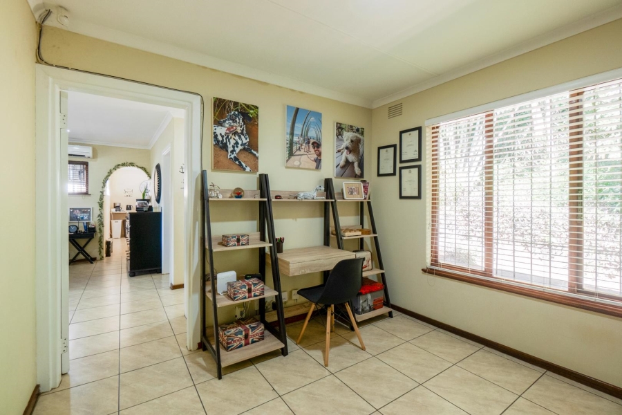 4 Bedroom Property for Sale in Amanzimtoti KwaZulu-Natal