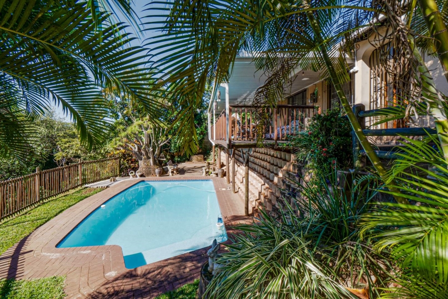 4 Bedroom Property for Sale in Amanzimtoti KwaZulu-Natal