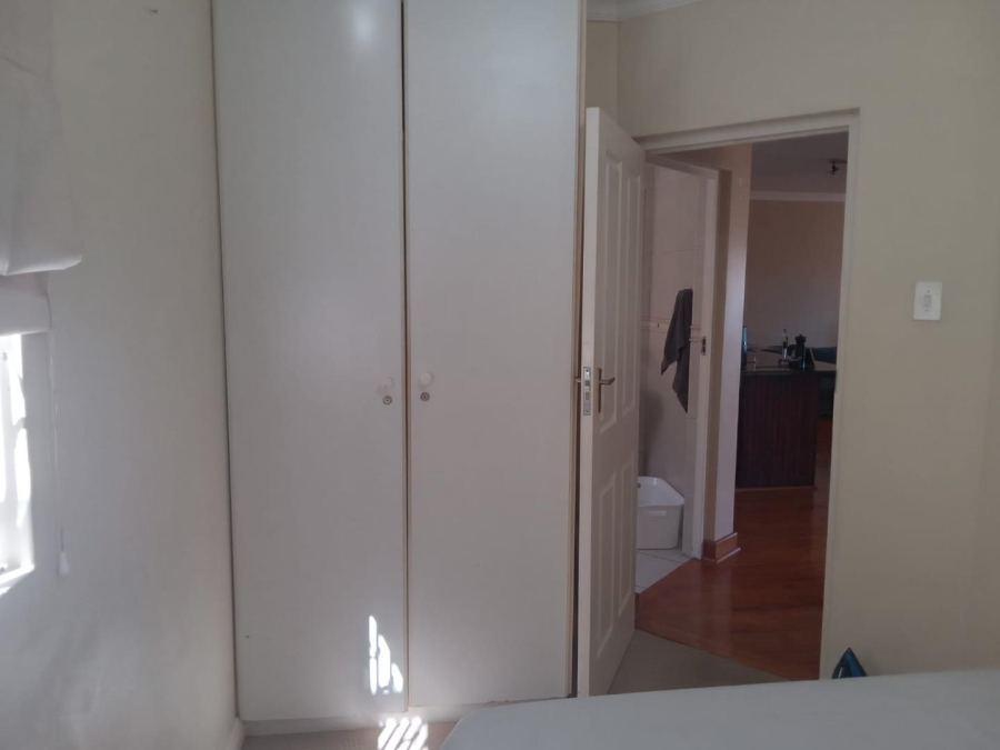 2 Bedroom Property for Sale in Sunningdale KwaZulu-Natal