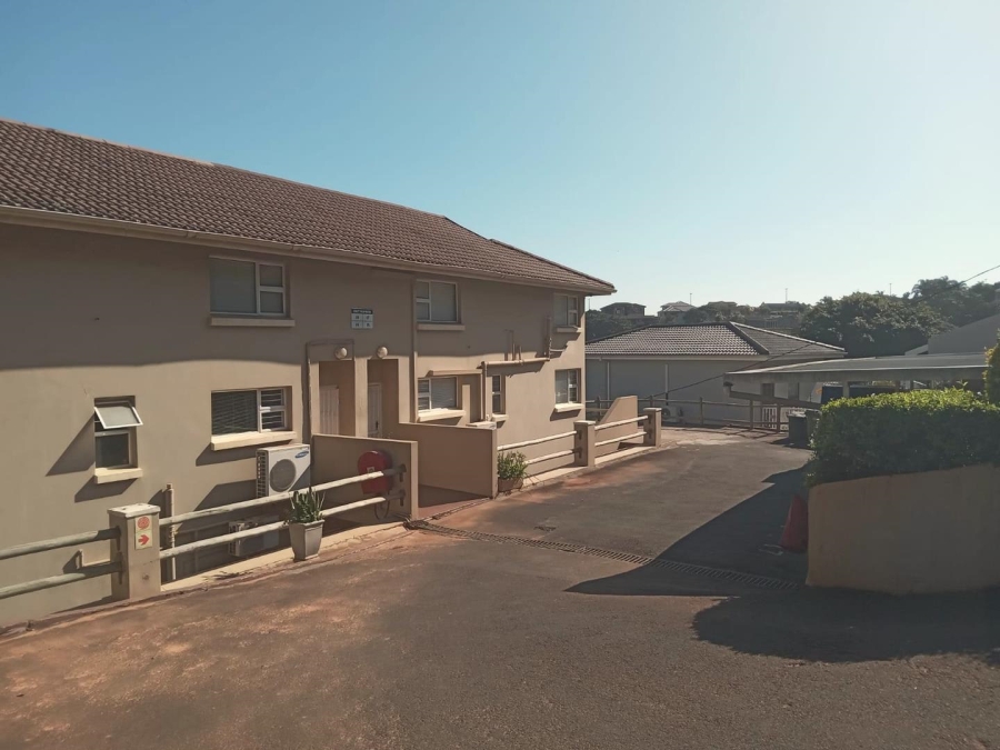 2 Bedroom Property for Sale in Sunningdale KwaZulu-Natal