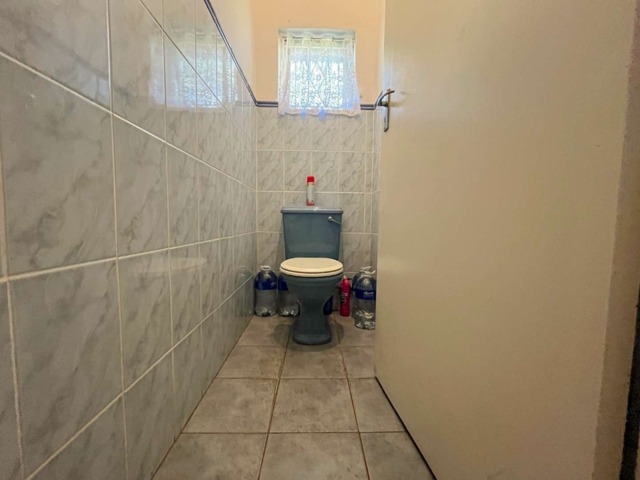 4 Bedroom Property for Sale in Glen Ashley KwaZulu-Natal