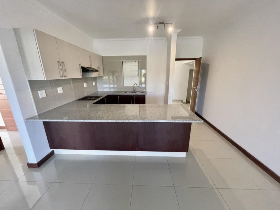 To Let 3 Bedroom Property for Rent in Umhlanga Ridge KwaZulu-Natal
