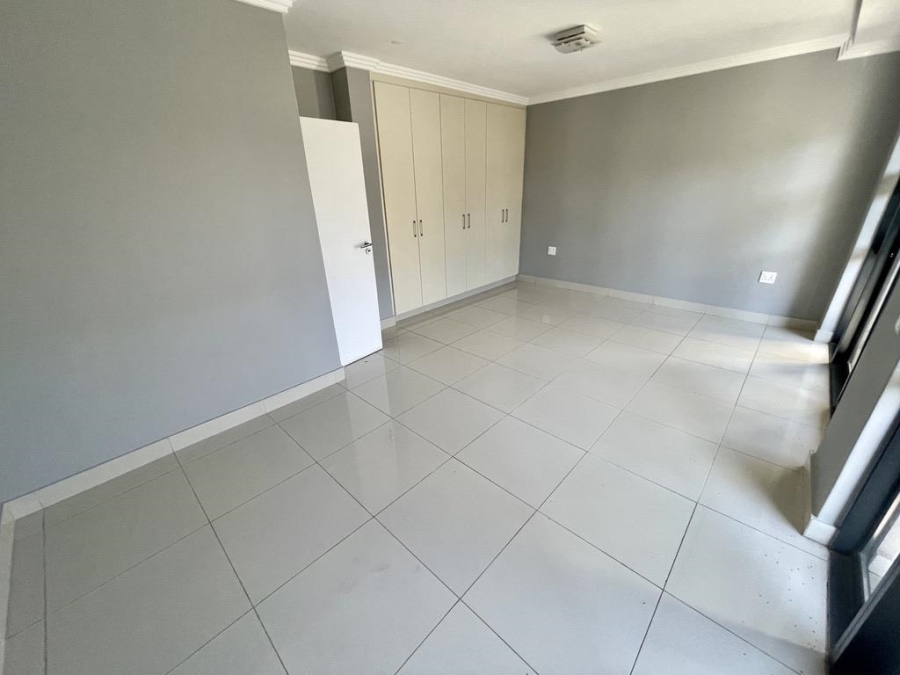 To Let 3 Bedroom Property for Rent in Umhlanga Ridge KwaZulu-Natal
