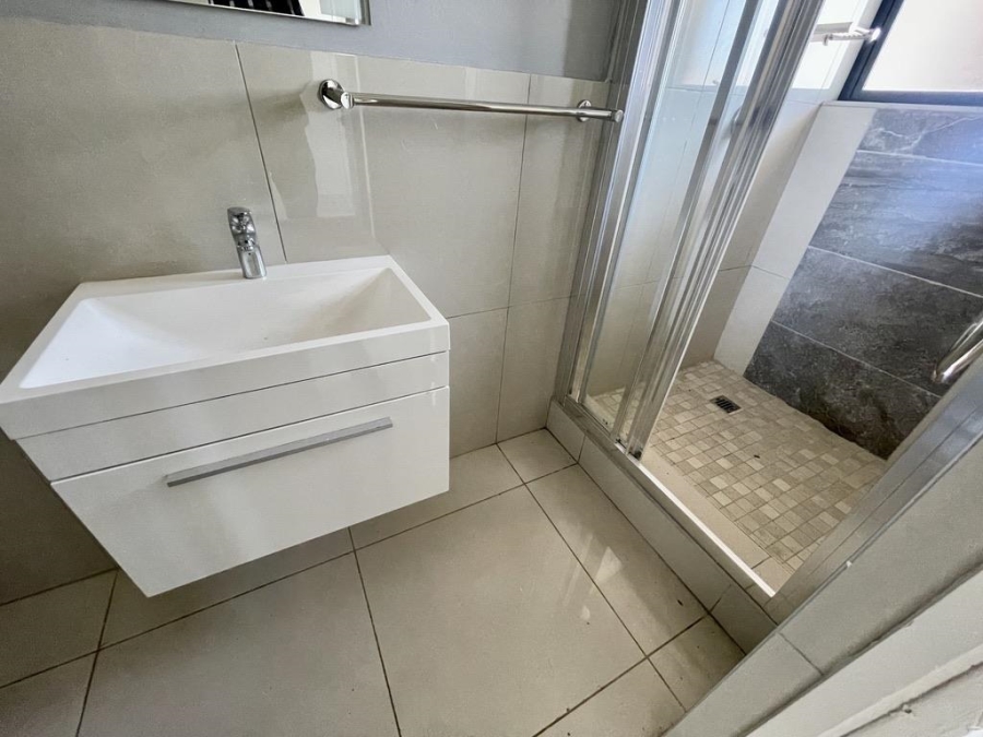 To Let 3 Bedroom Property for Rent in Umhlanga Ridge KwaZulu-Natal