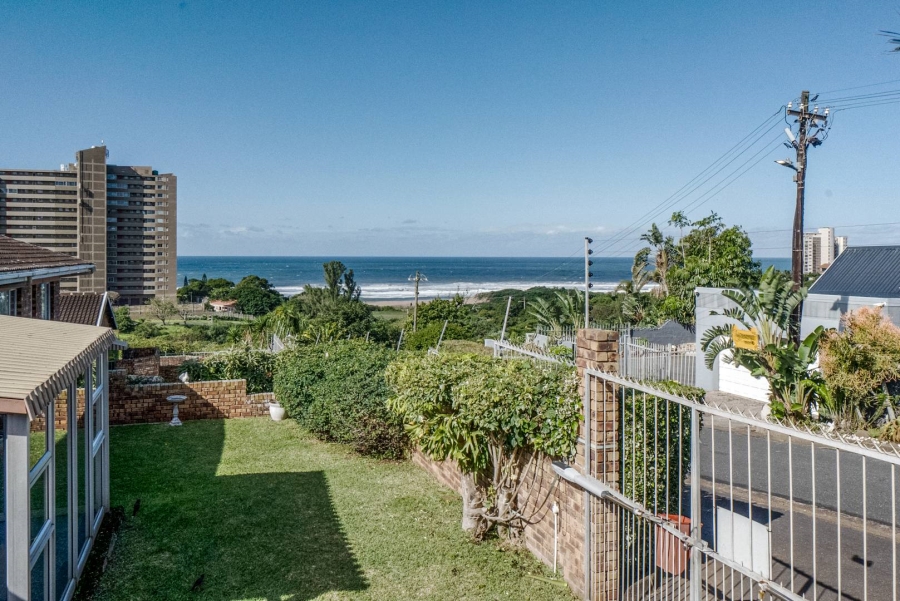 2 Bedroom Property for Sale in Amanzimtoti KwaZulu-Natal