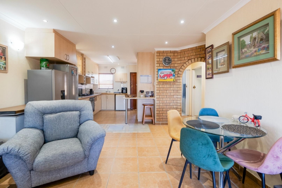 2 Bedroom Property for Sale in Amanzimtoti KwaZulu-Natal