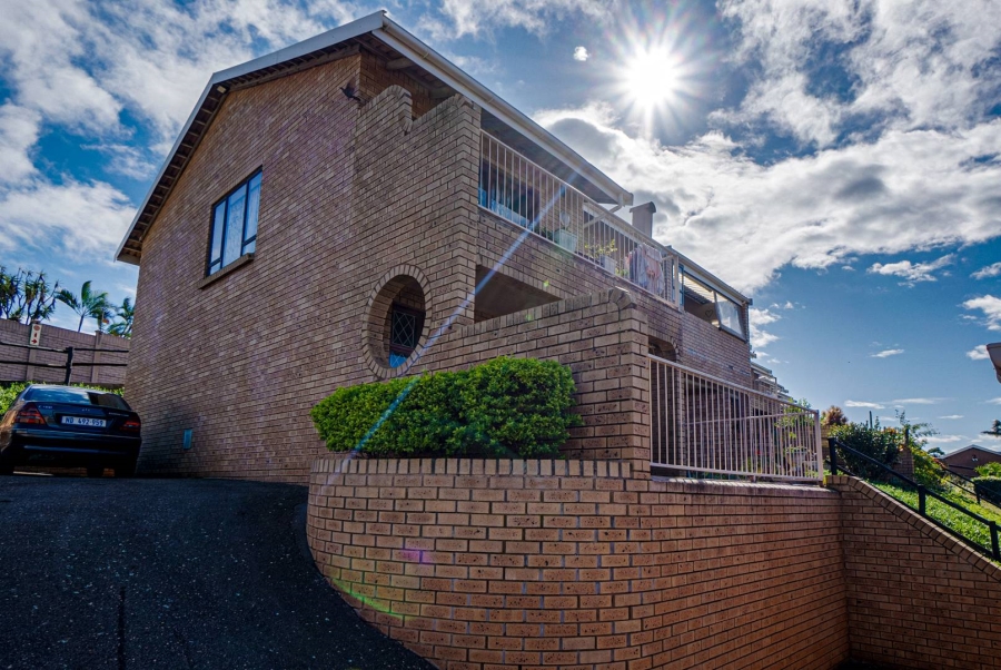 2 Bedroom Property for Sale in Amanzimtoti KwaZulu-Natal