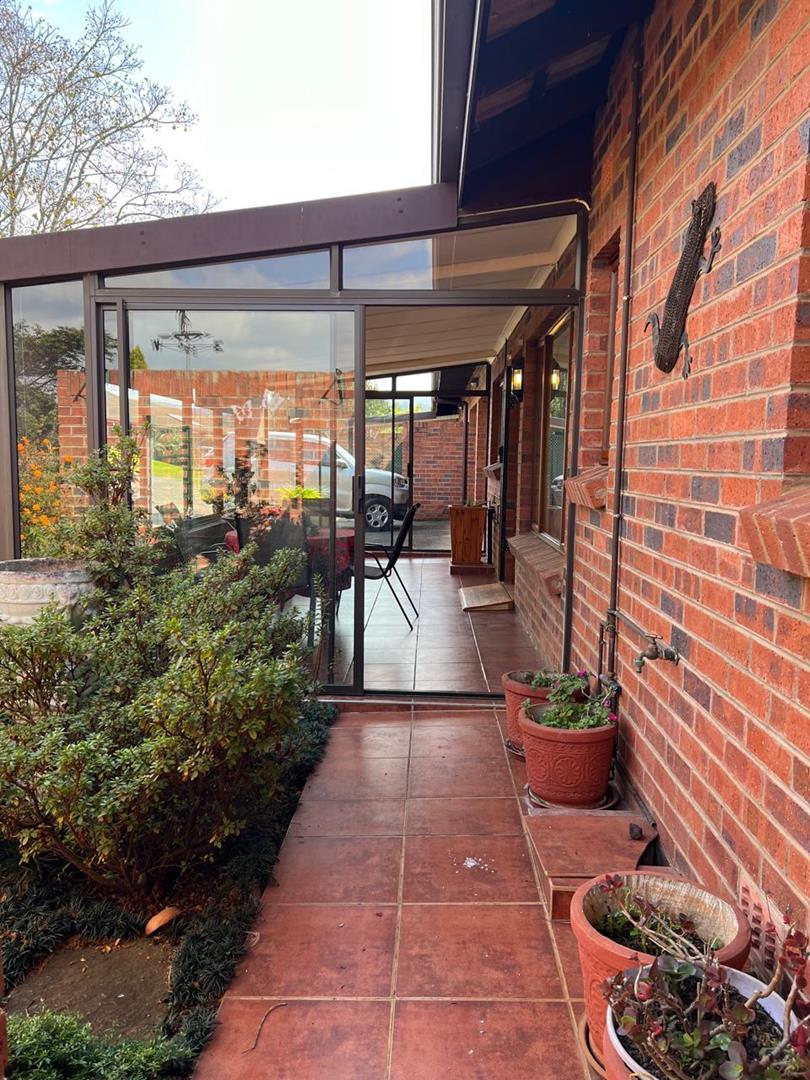 2 Bedroom Property for Sale in Howick North KwaZulu-Natal