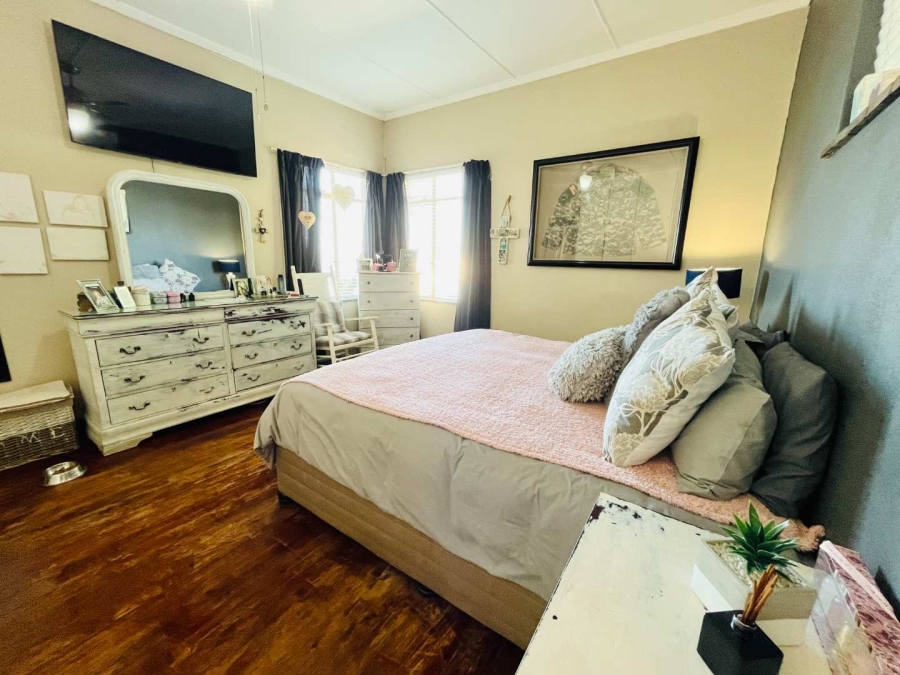 3 Bedroom Property for Sale in Umgeni Park KwaZulu-Natal