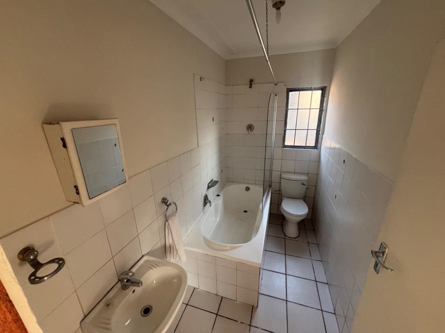 To Let 2 Bedroom Property for Rent in Pinetown KwaZulu-Natal