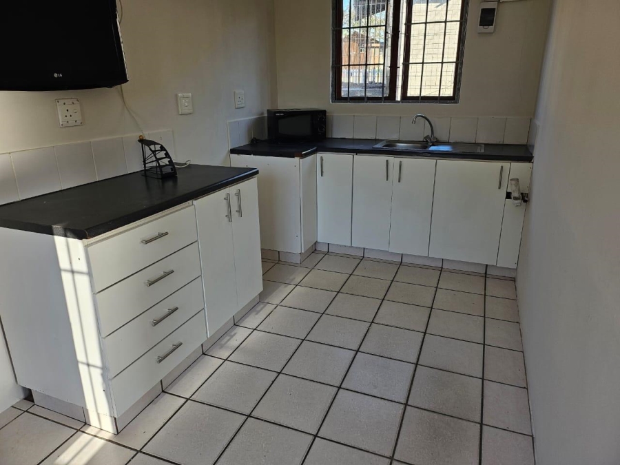 To Let 2 Bedroom Property for Rent in Pinetown KwaZulu-Natal