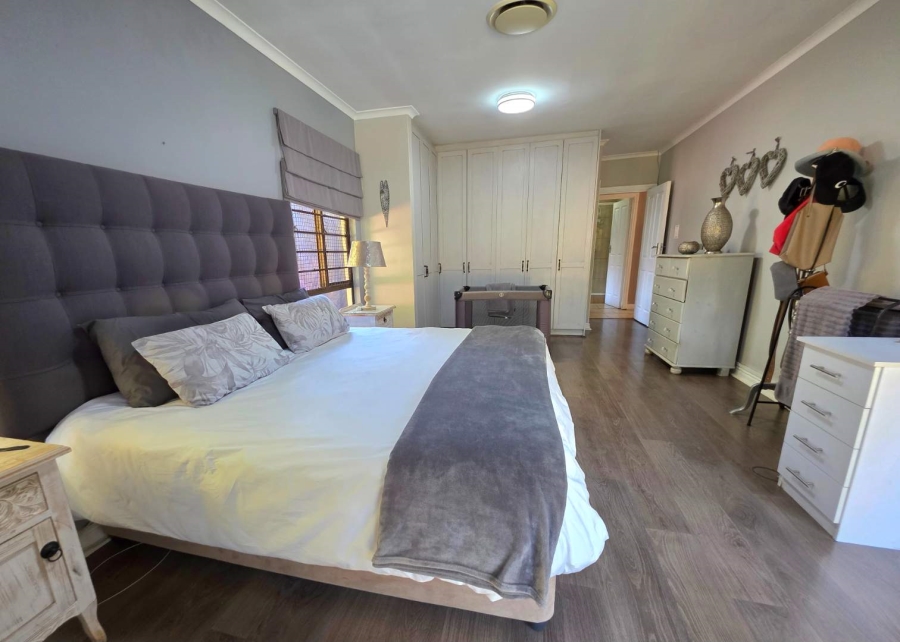 4 Bedroom Property for Sale in Winston Park KwaZulu-Natal