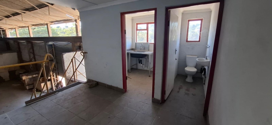 To Let commercial Property for Rent in Queensburgh KwaZulu-Natal
