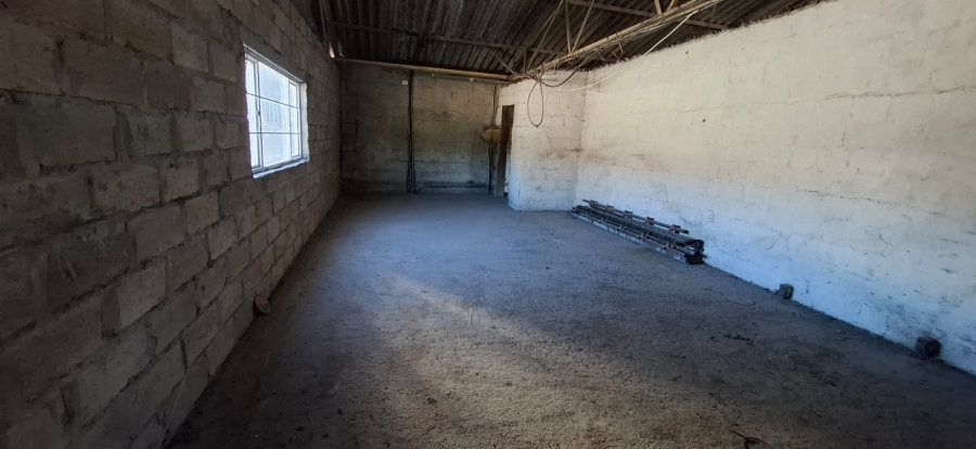 To Let commercial Property for Rent in Queensburgh KwaZulu-Natal