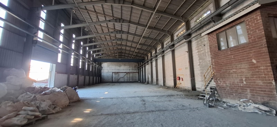 To Let commercial Property for Rent in Queensburgh KwaZulu-Natal