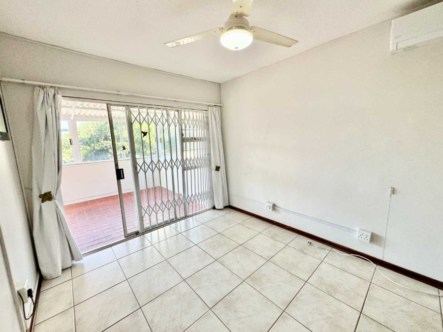 To Let 2 Bedroom Property for Rent in Umhlanga KwaZulu-Natal