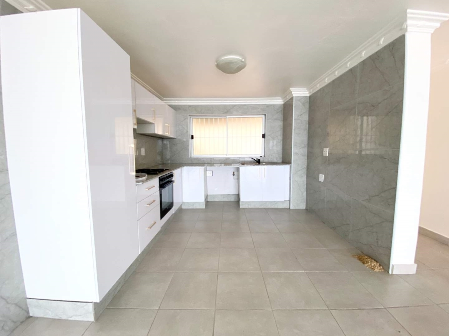 3 Bedroom Property for Sale in Umdloti KwaZulu-Natal