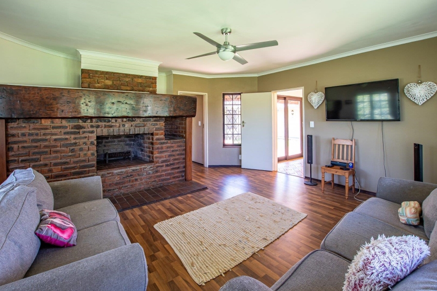 3 Bedroom Property for Sale in Waterfall KwaZulu-Natal