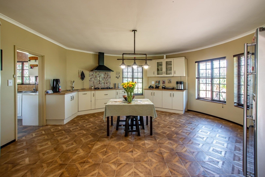 3 Bedroom Property for Sale in Waterfall KwaZulu-Natal
