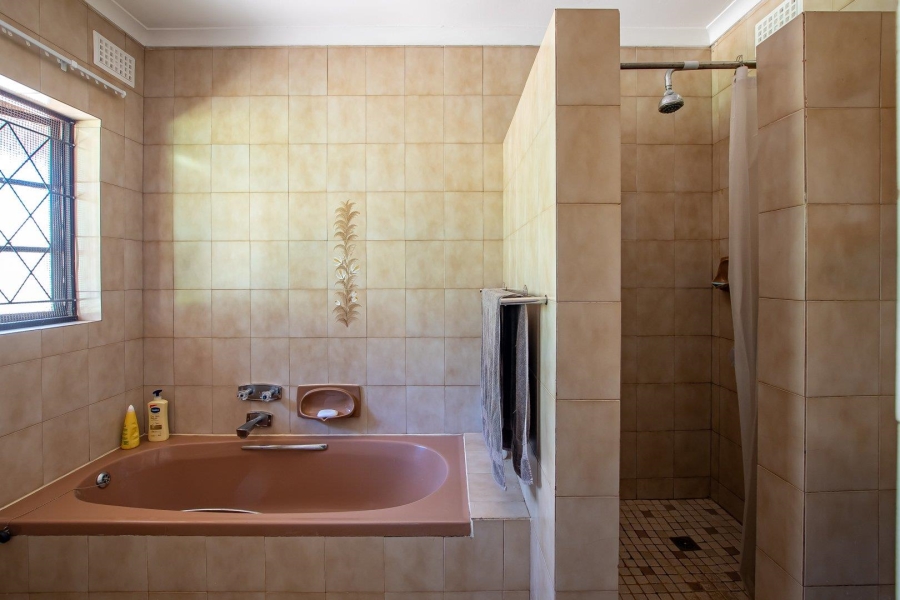 3 Bedroom Property for Sale in Waterfall KwaZulu-Natal