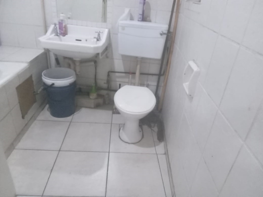 2 Bedroom Property for Sale in Durban Central KwaZulu-Natal