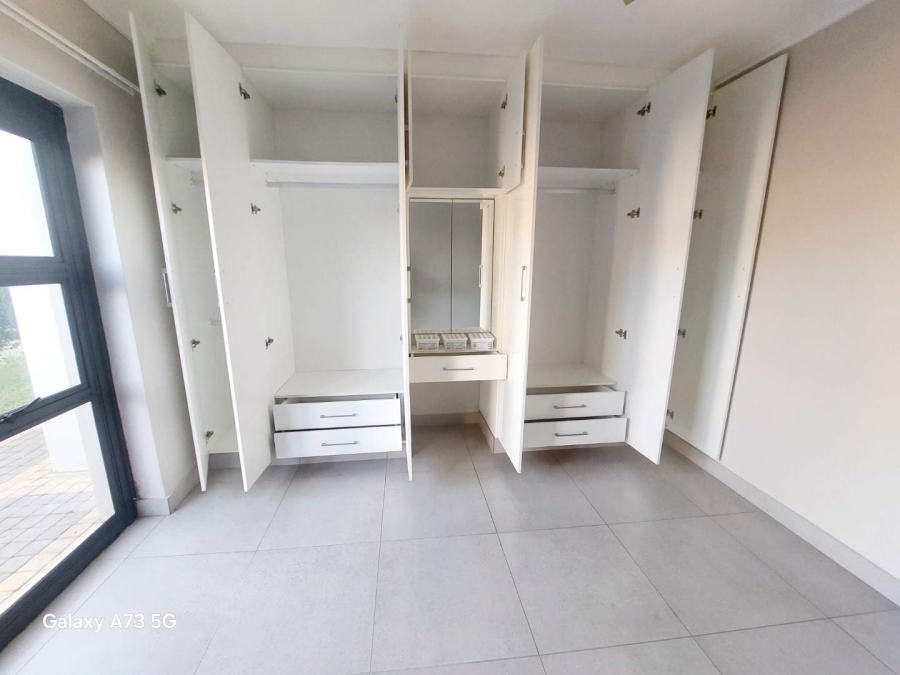 To Let 3 Bedroom Property for Rent in Palm Lakes Estate KwaZulu-Natal