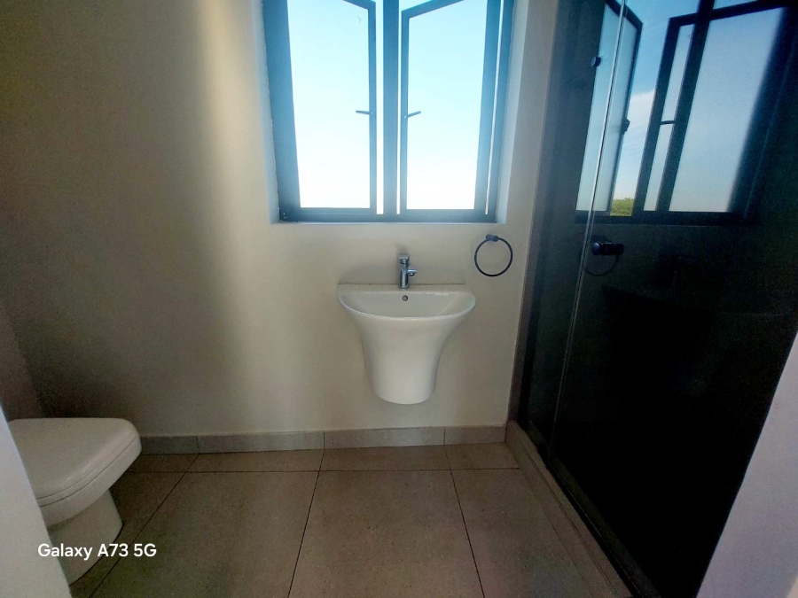 To Let 3 Bedroom Property for Rent in Palm Lakes Estate KwaZulu-Natal