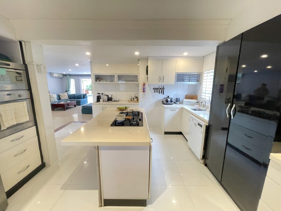 To Let 3 Bedroom Property for Rent in Umhlanga KwaZulu-Natal