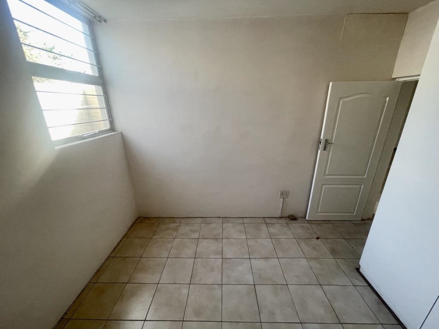 To Let 4 Bedroom Property for Rent in Umhlanga KwaZulu-Natal