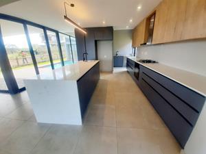 To Let 4 Bedroom Property for Rent in Palm Lakes Estate KwaZulu-Natal