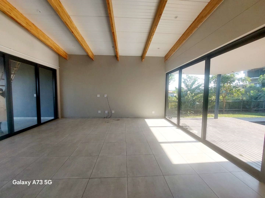 To Let 4 Bedroom Property for Rent in Palm Lakes Estate KwaZulu-Natal