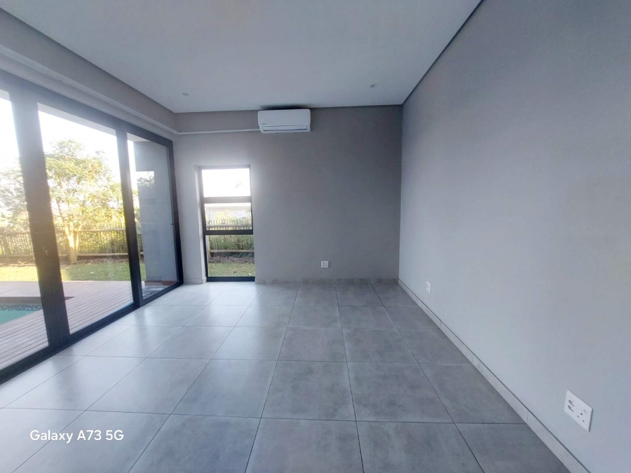 To Let 4 Bedroom Property for Rent in Palm Lakes Estate KwaZulu-Natal