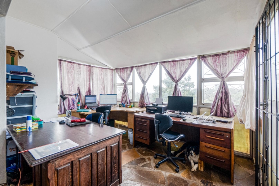 4 Bedroom Property for Sale in Amanzimtoti KwaZulu-Natal