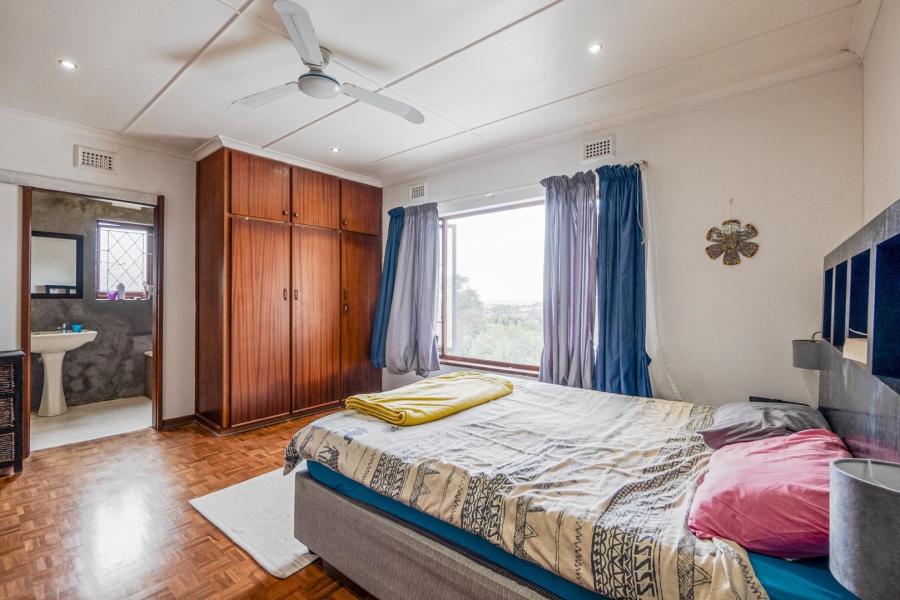 4 Bedroom Property for Sale in Amanzimtoti KwaZulu-Natal