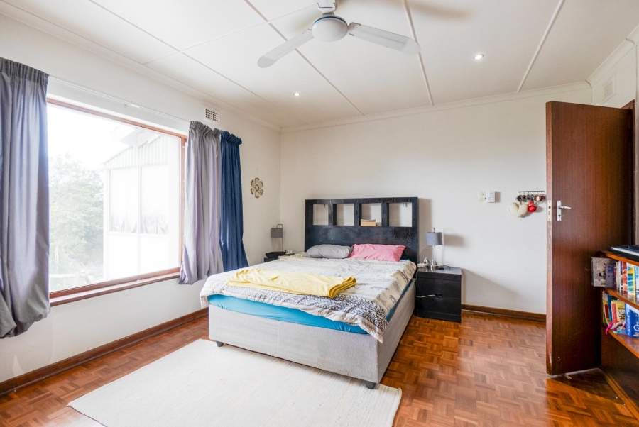 4 Bedroom Property for Sale in Amanzimtoti KwaZulu-Natal