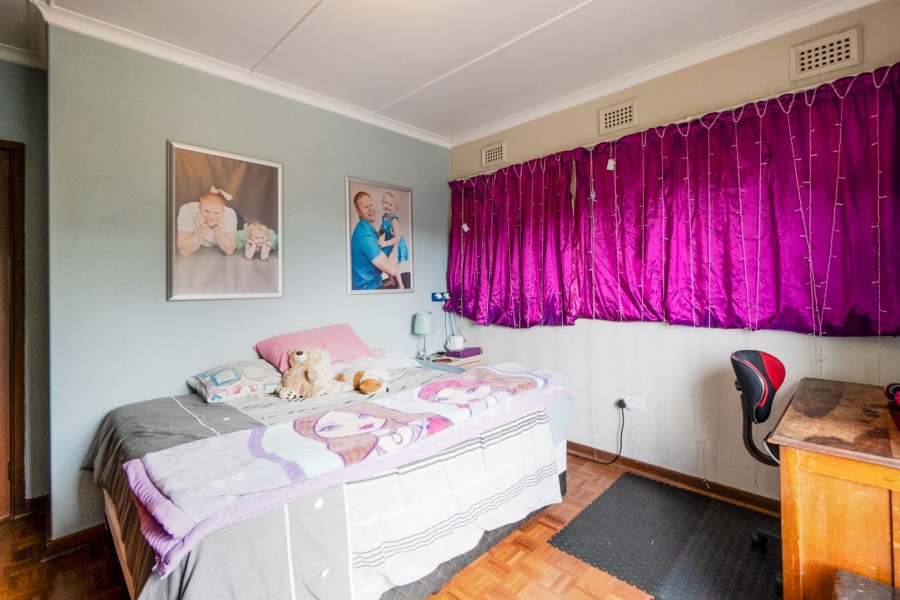 4 Bedroom Property for Sale in Amanzimtoti KwaZulu-Natal