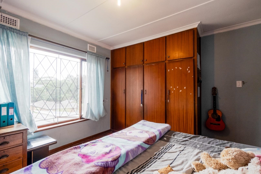 4 Bedroom Property for Sale in Amanzimtoti KwaZulu-Natal