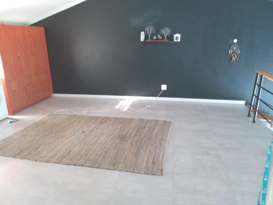 3 Bedroom Property for Sale in Sunningdale KwaZulu-Natal