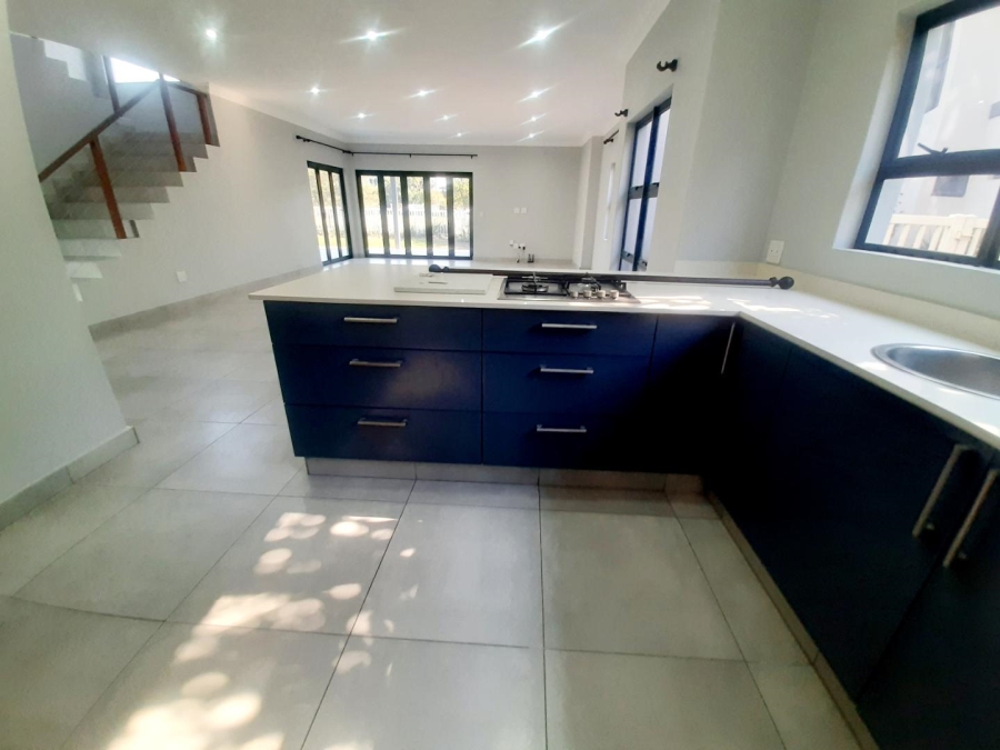 To Let 3 Bedroom Property for Rent in Salt Rock KwaZulu-Natal