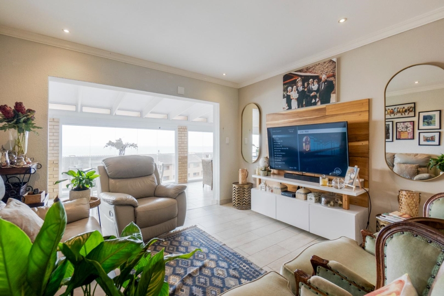 4 Bedroom Property for Sale in Amanzimtoti KwaZulu-Natal