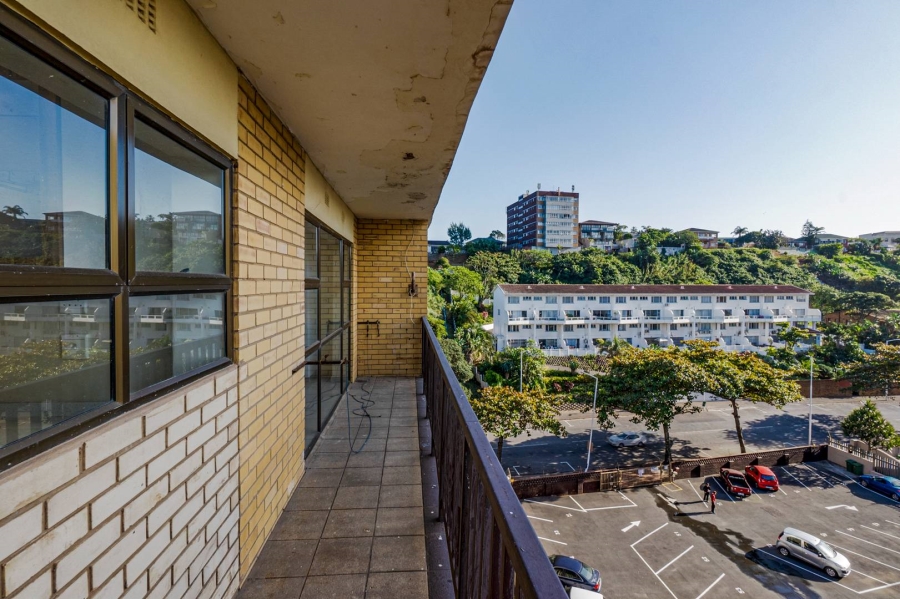 2 Bedroom Property for Sale in Amanzimtoti KwaZulu-Natal