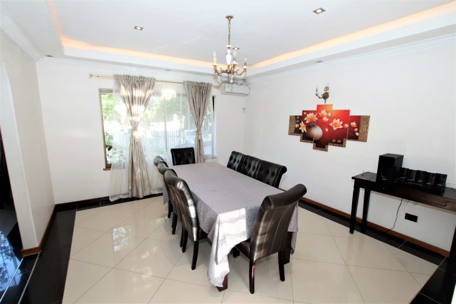To Let 4 Bedroom Property for Rent in Umhlanga KwaZulu-Natal