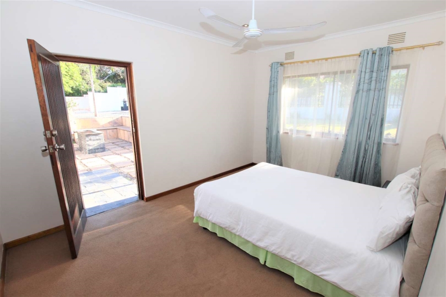 To Let 4 Bedroom Property for Rent in Umhlanga KwaZulu-Natal