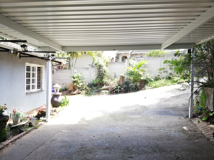 4 Bedroom Property for Sale in Queensburgh KwaZulu-Natal
