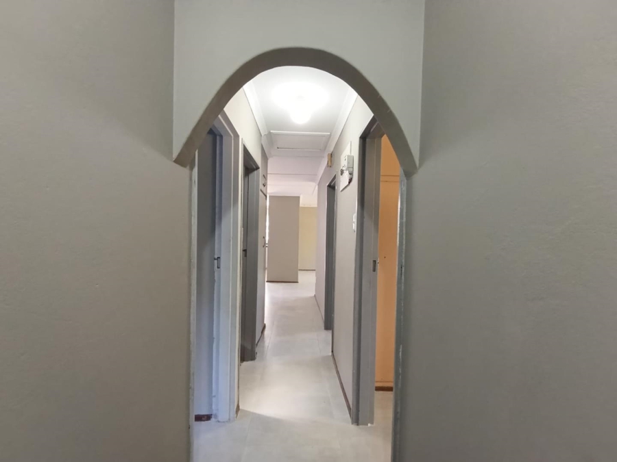 4 Bedroom Property for Sale in Queensburgh KwaZulu-Natal
