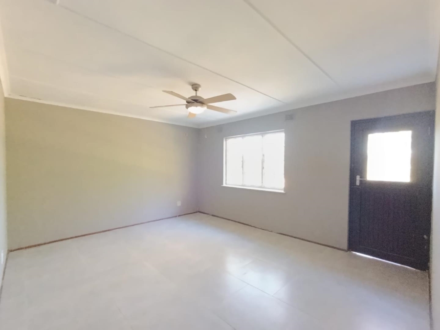 4 Bedroom Property for Sale in Queensburgh KwaZulu-Natal