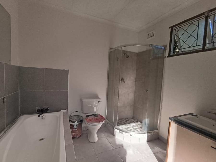 4 Bedroom Property for Sale in Moseley Park KwaZulu-Natal
