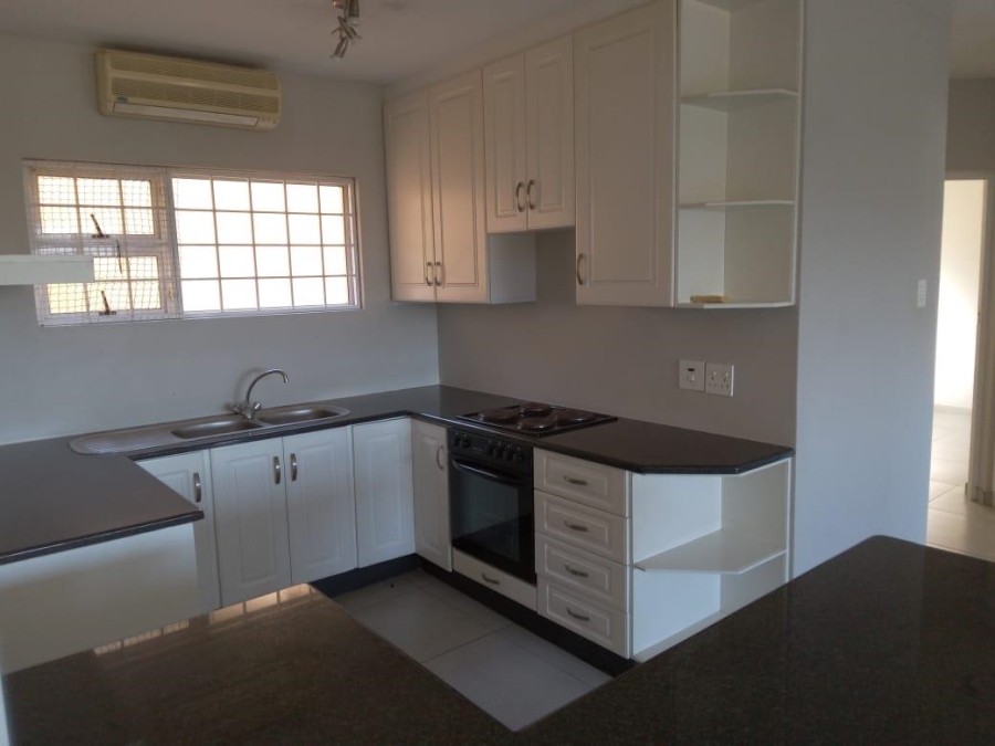 2 Bedroom Property for Sale in Sunningdale KwaZulu-Natal