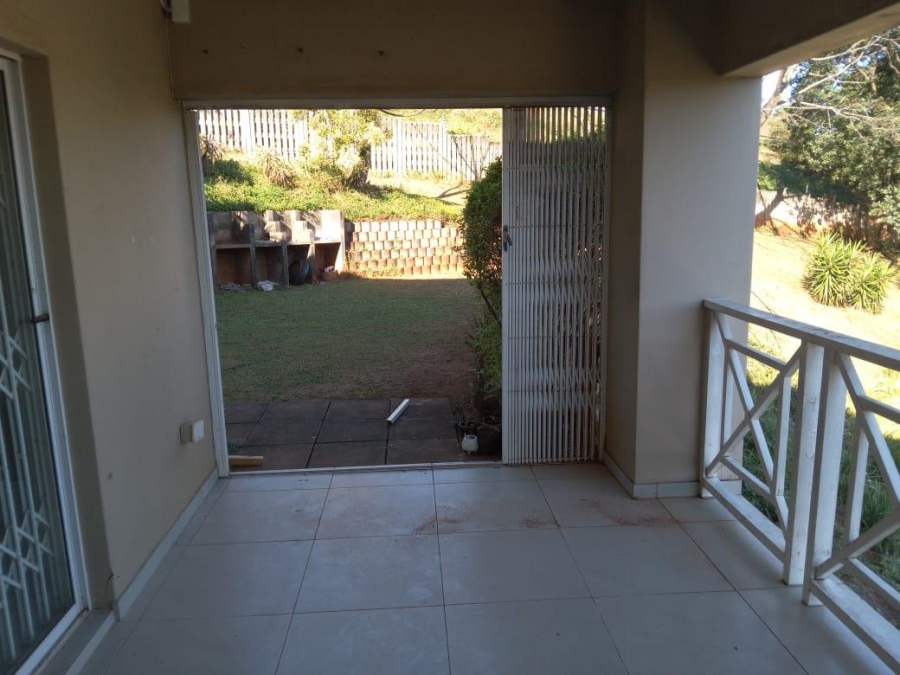 2 Bedroom Property for Sale in Sunningdale KwaZulu-Natal
